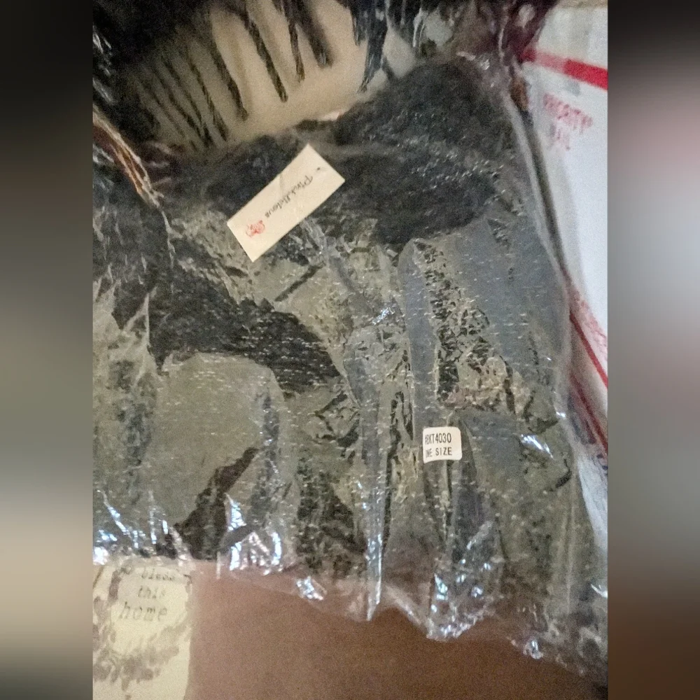 Clearance Sale CCO📍🔥Elegant Black and Gray Cape with Fringe - Picture 7 of 8